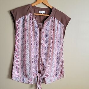 Faith and Joy Pink and White Tie Front Sleeveless Blouse